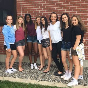 Meet your Posher, Mia